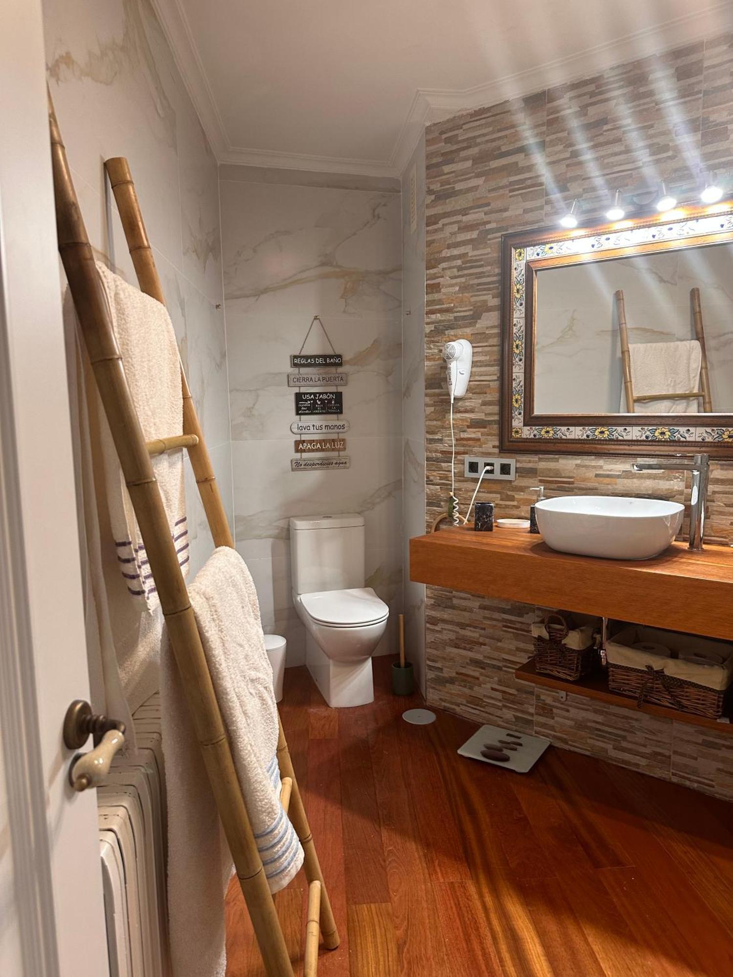 Atico Exclusivo Y Centrico En Peregrina Apartment ปอนเตเบดรา ภายนอก รูปภาพ